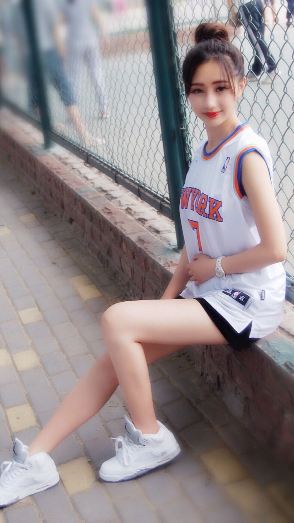 LEYU SPORTS中国官方网站-攻防大比拼：比赛中的精彩配合与技术细节，攻防战术基础配合教学与训练应注意哪些问题