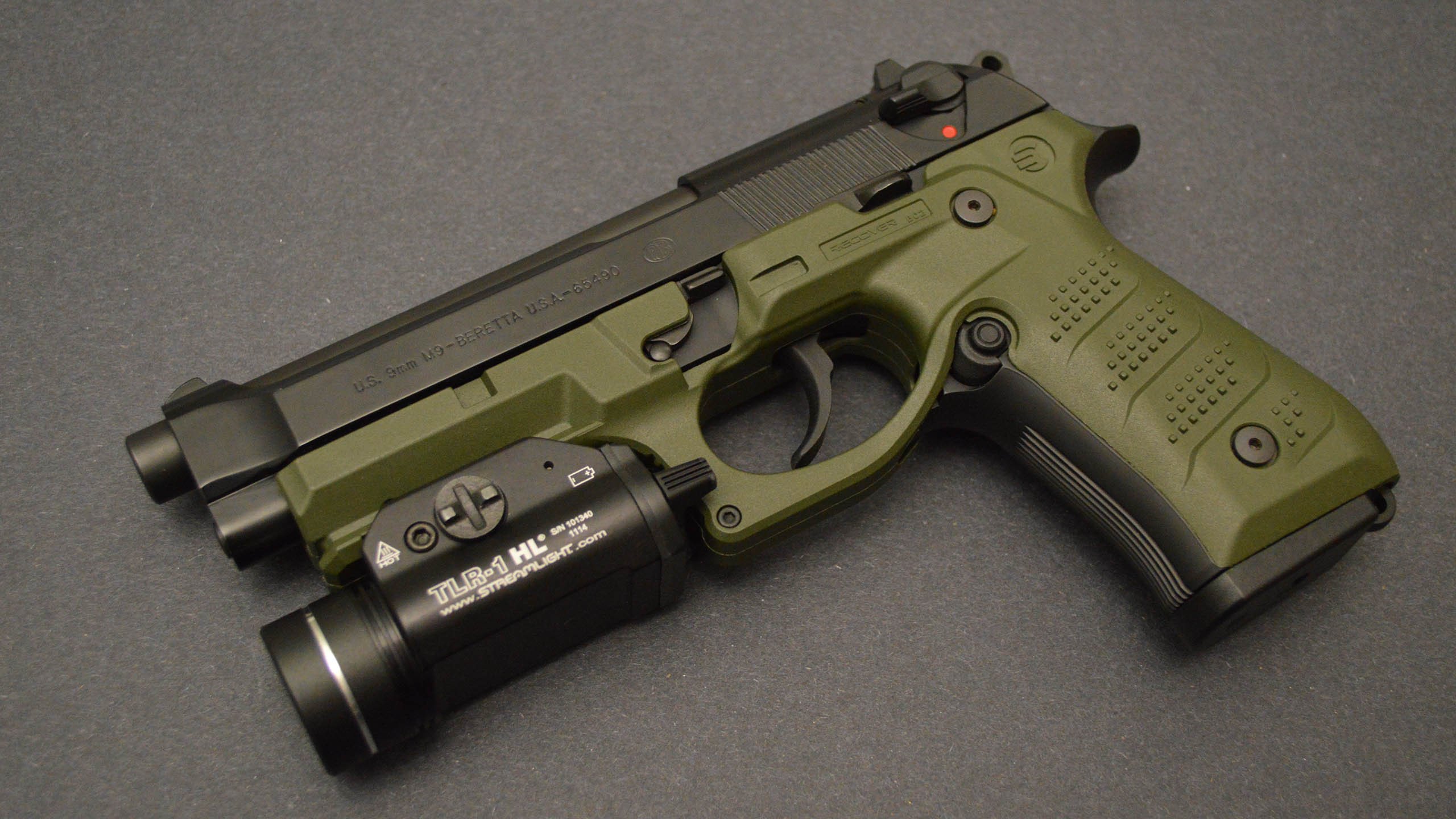 LEYU SPORTS中国官方网站-浓眉在关键时刻封盖稳定湖人胜局，曝浓眉不会很快与湖人续约 计划5天后再做决定